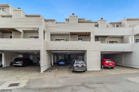 725 Mainsail Ln, Secaucus Town, NJ 07094
