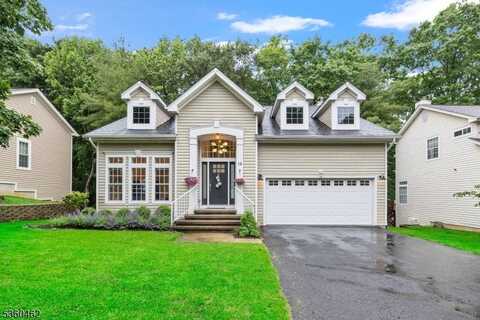 18 Hartley Ln, Bernardsville, NJ 07920