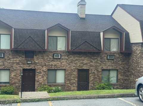 20 Great Gorge Ter, Vernon, NJ 07462