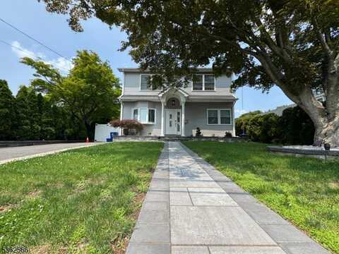 245 E Golf Ave, South Plainfield, NJ 07080
