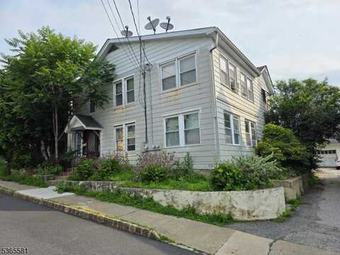 5 Washington St, Newton, NJ 07860