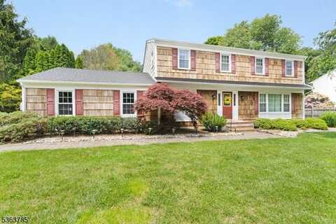 28 Douglas Dr, Washington, NJ 07853