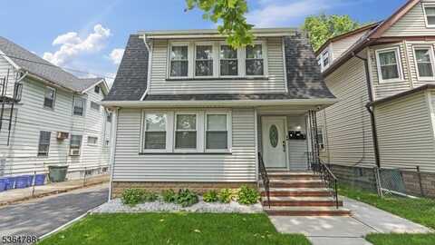 10 Olive St, East Orange, NJ 07017