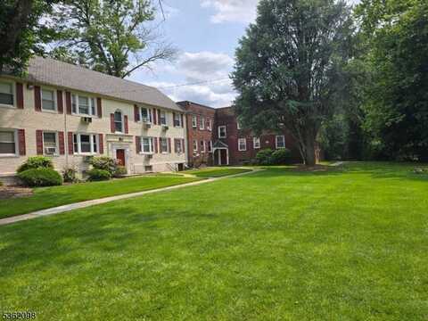 933 E Front St, Plainfield, NJ 07062