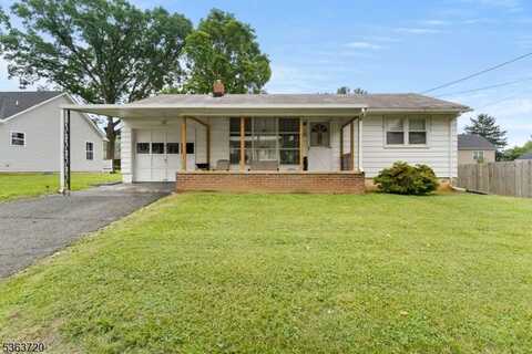 411 S 2Nd St, Lopatcong Twp., NJ 08865
