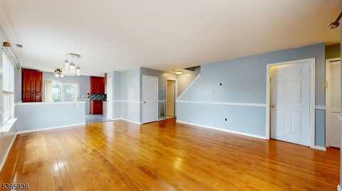 531 15Th Ave, Newark, NJ 07103