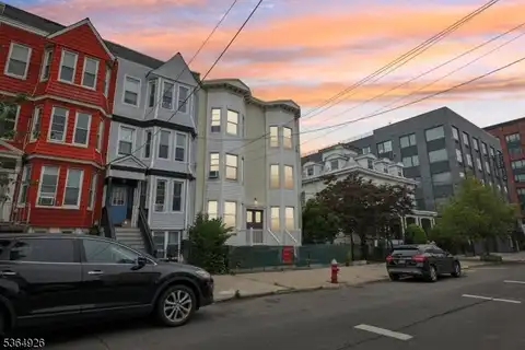 59 Monitor St, Jersey City, NJ 07304