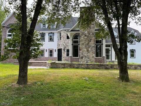 54 Farmbrook Rd, Sparta, NJ 07871