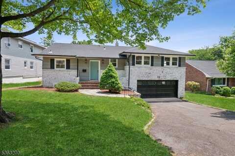30 Mountain Way, West Orange, NJ 07052
