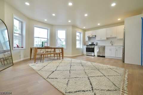 103 3Rd Ave 2nd Floor, Newark, NJ 07104