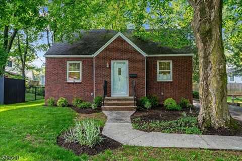 248 Knickerbocker Rd, Closter Boro, NJ 07624