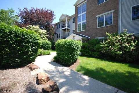 44 Mountainview Ct, Riverdale, NJ 07457
