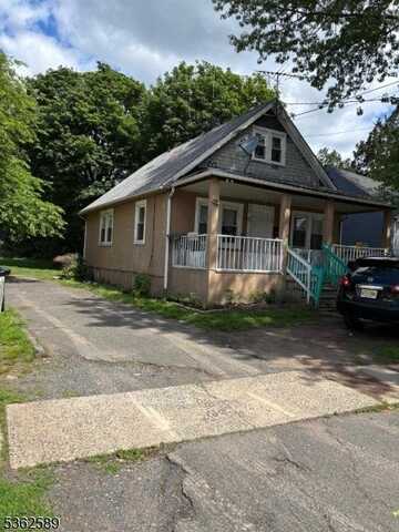 833 George St, Plainfield, NJ 07062