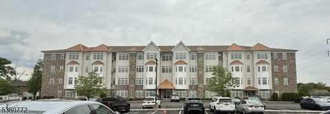 102 E Elizabeth Ave, Linden, NJ 07036