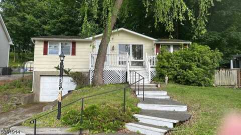 269 E Shore Trl, Sparta, NJ 07871