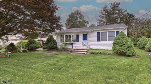 73 Roosevelt Ave, Butler, NJ 07405