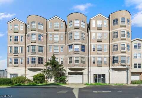 56 Ferguson St U2A, Newark, NJ 07105