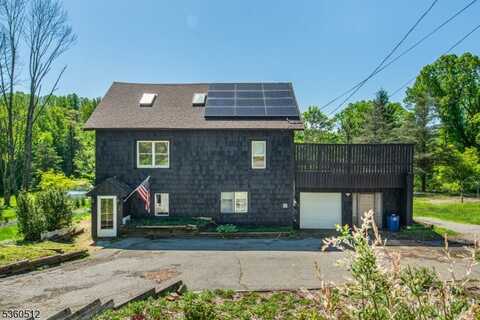 98 Asbury Rd, Independence Corner, NJ 07840