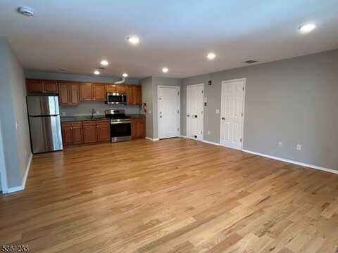undefined, Passaic, NJ 07055