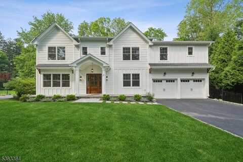 21 Stafford Dr, Madison, NJ 07940