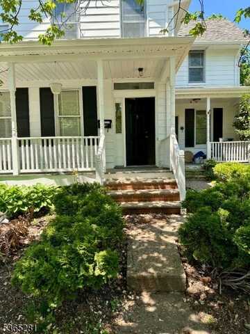 209 Holmes St, Boonton, NJ 07005