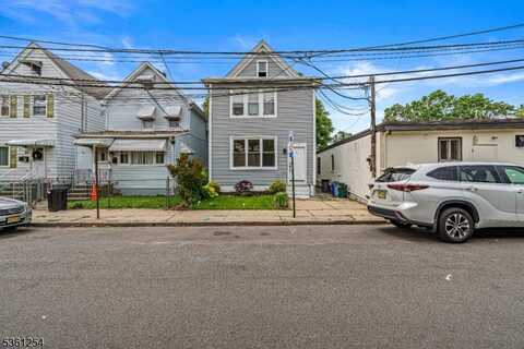 6 Pleasant Ave, Clifton, NJ 07013