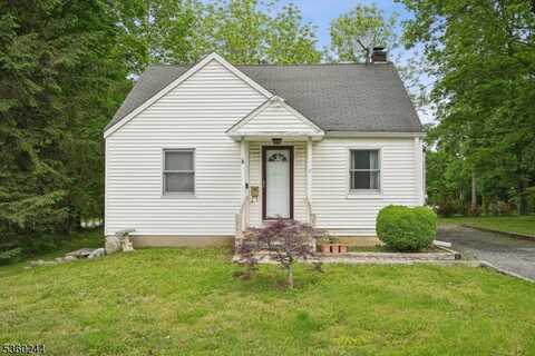 7 Flanders Rd, Mount Olive Twp., NJ 07828