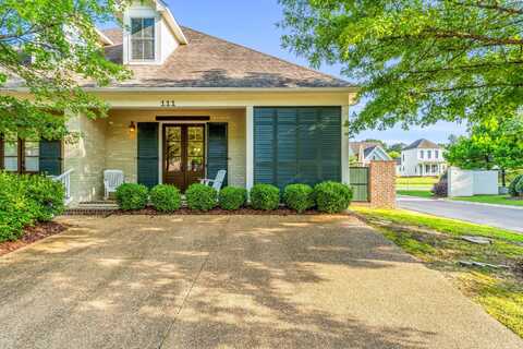 111 Annabella St, Starkville, MS 39759