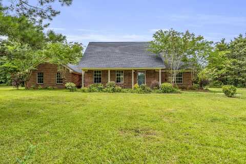 132 Haywood Dr, West Point, MS 39773