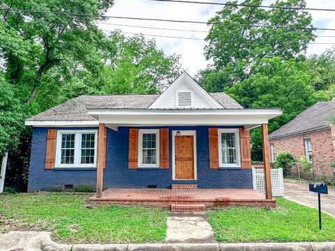 418 9th St S, Columbus, MS 39701