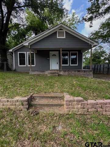 322 E Martin Luther King Jr Blvd, Tyler, TX 75701