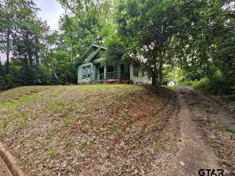 814 Moody, Palestine, TX 75801