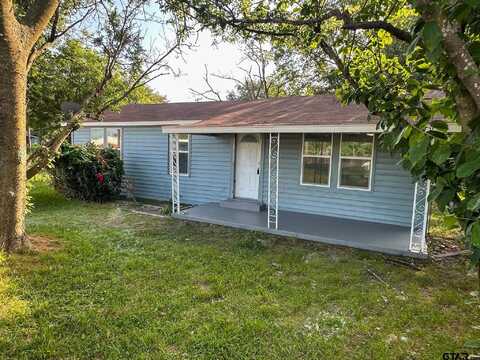 1027 S Bolton, Jacksonville, TX 75766
