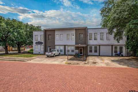 301 W Commerce, Gladewater, TX 75647