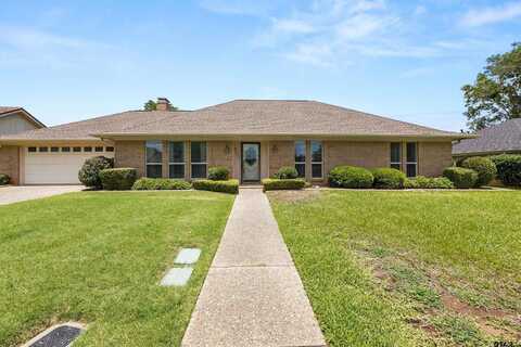 607 W Rieck Rd, Tyler, TX 75703