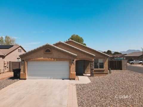 590 W Burrell Ln, Safford, AZ 85546