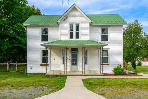 206 Market St, Frankford, WV 24938