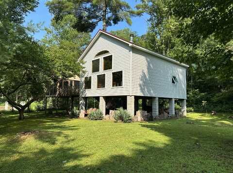 3981 Coleman Cliff Rd, Frankford, WV 24938