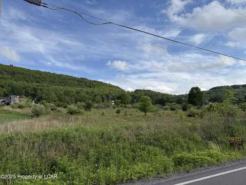 Mountain Road, Sugarloaf, PA 18249