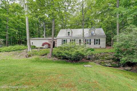 1189 Halowich Road, Harveys Lake, PA 18618