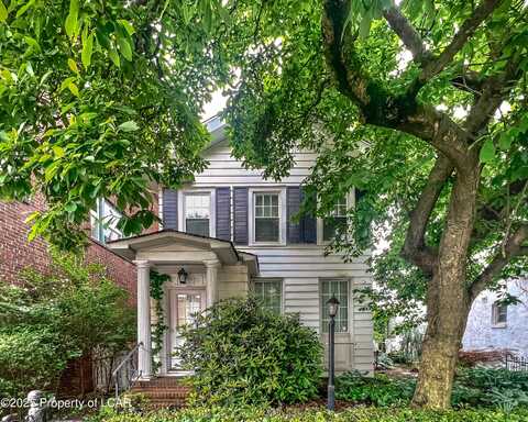 33 E South Street, Beach Haven, PA 18701