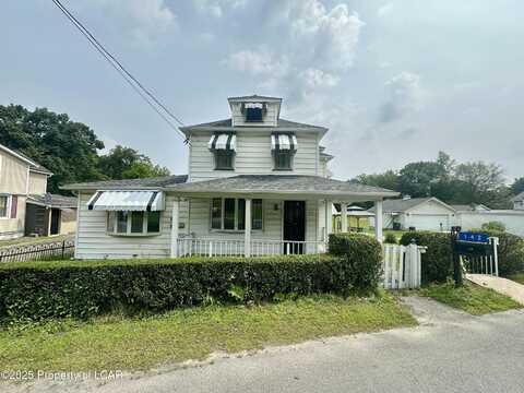 142 E Saylor Avenue, Jenkins Township, PA 18702