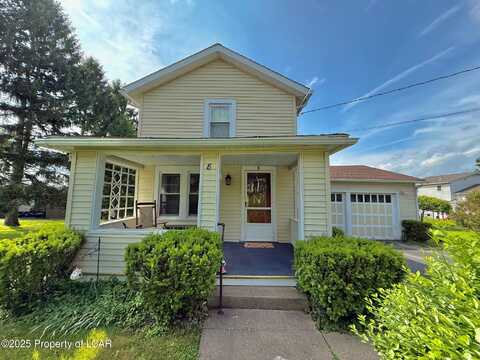 8 Garfield Street, Dallas, PA 18612