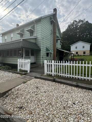 1779 PA-940, Freeland, PA 18224