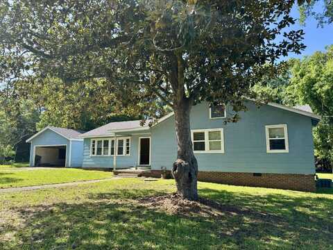 303 Petal Dr., Petal, MS 39465
