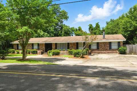 105 S 34th Ave., Hattiesburg, MS 39402