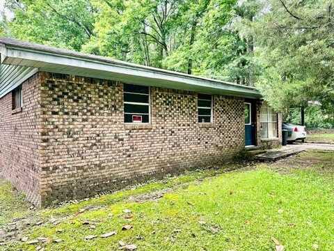 306 Pettis St., Ellisville, MS 39437
