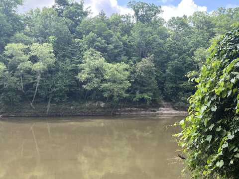 000 Ann Hinton Rd., Beaumont, MS 39462