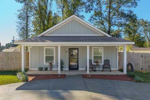 53 2nd Ave., Lucedale, MS 39452