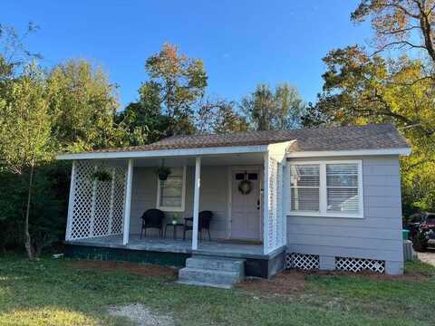 125 W Cherry Dr., Petal, MS 39465